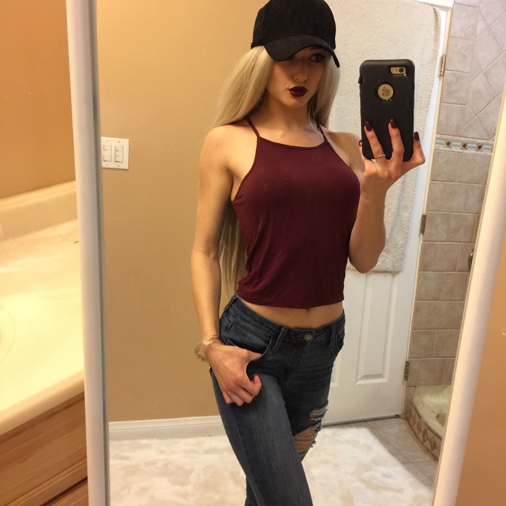 FULL TILT MAROON SEXY SLIGHTLY CROPPED TANK